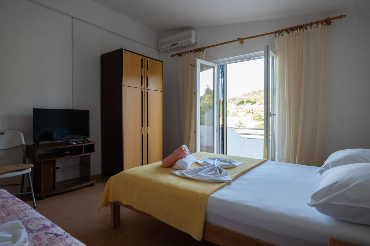 Marina'S Apartments Ražanac Εξωτερικό φωτογραφία