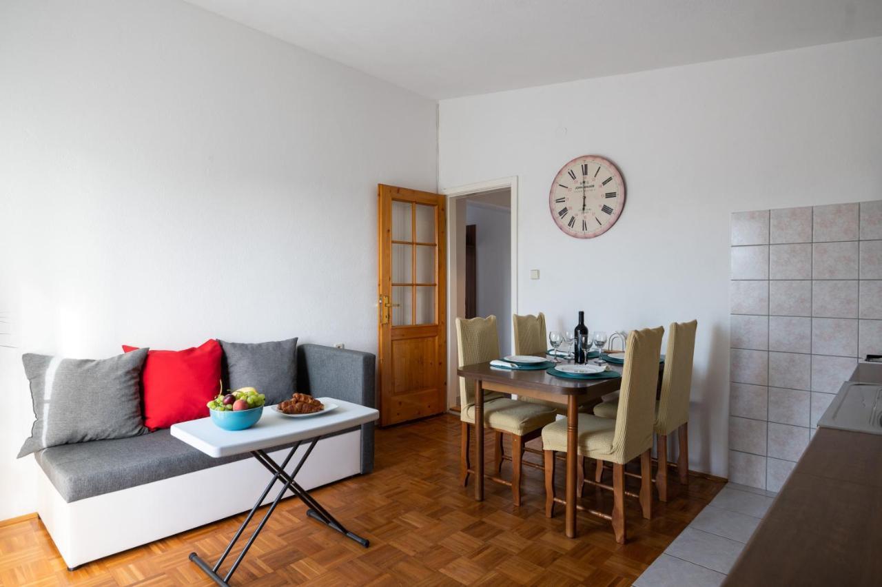 Marina'S Apartments Ražanac Εξωτερικό φωτογραφία