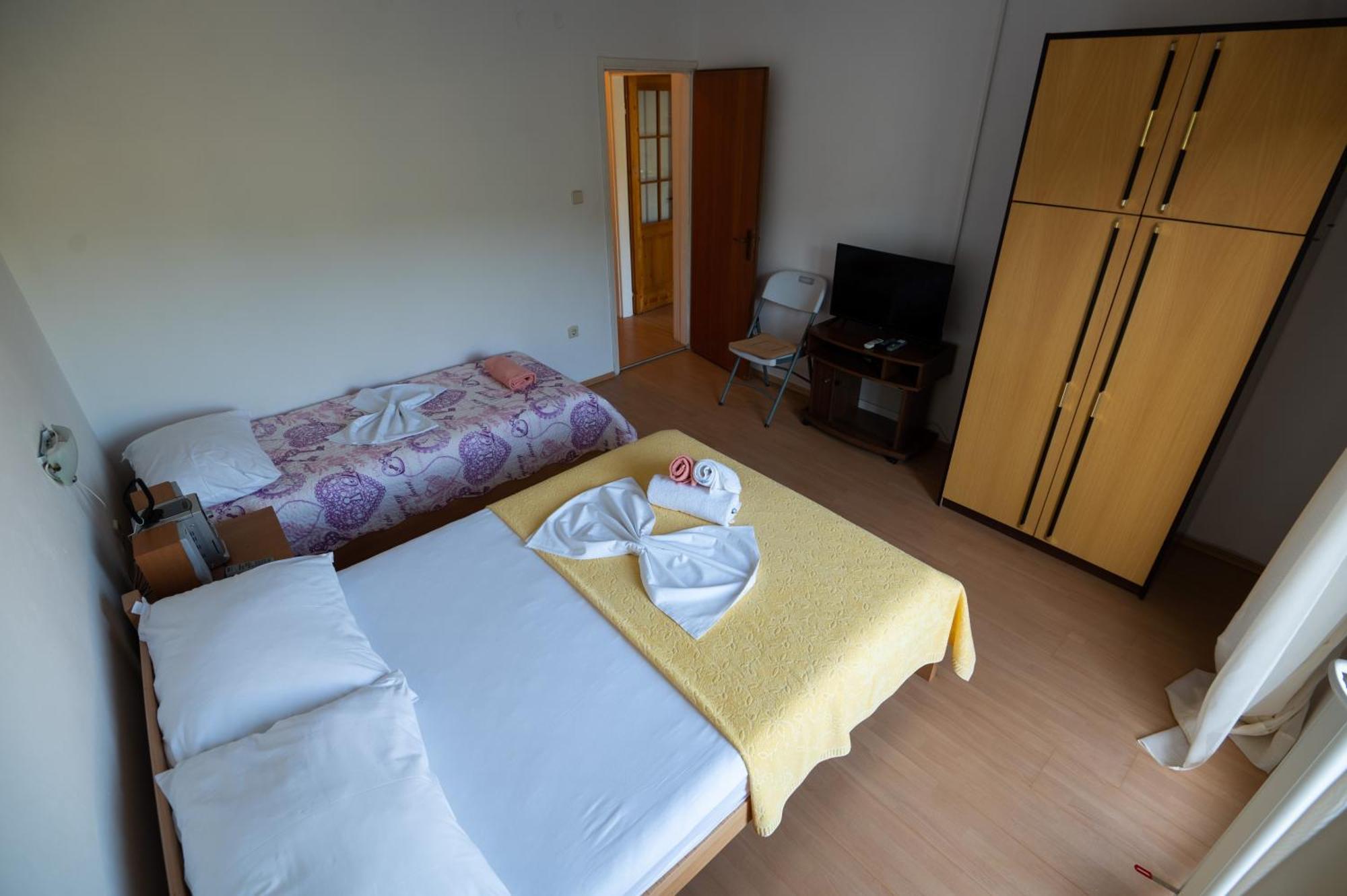 Marina'S Apartments Ražanac Δωμάτιο φωτογραφία